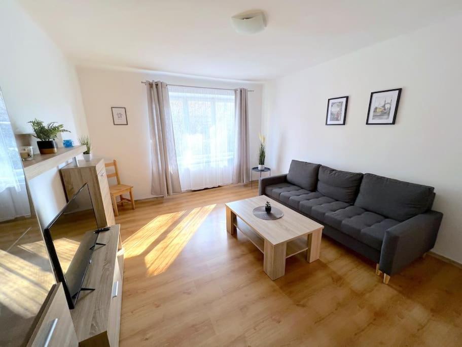 Apartman U Labe Decin Kültér fotó