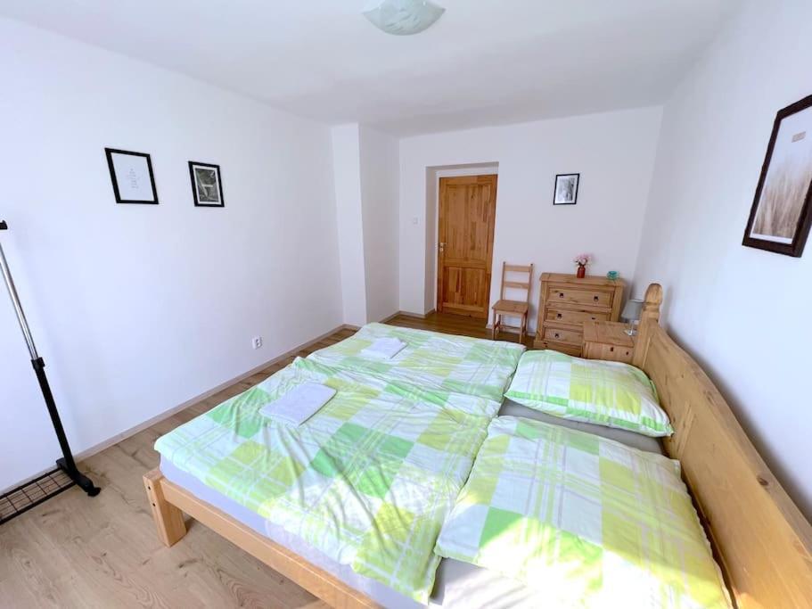 Apartman U Labe Decin Kültér fotó